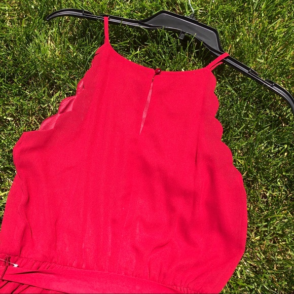 Simple Red Dress with Removable Belt - Picture 5 of 7